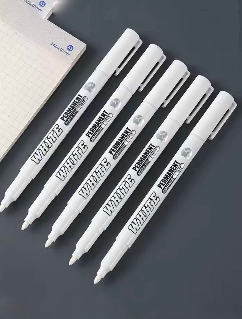 White 1mm Waterproof Metal        Marker Leather Permanent Paint Pen
